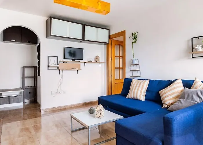 Amura Motril. Apartamento Con Garaje
